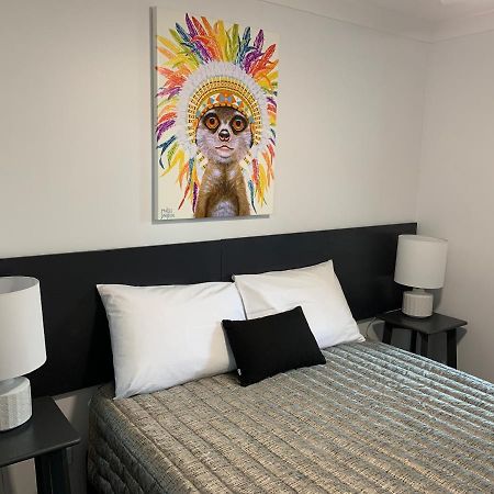 South Tamworth Motor Inn Экстерьер фото
