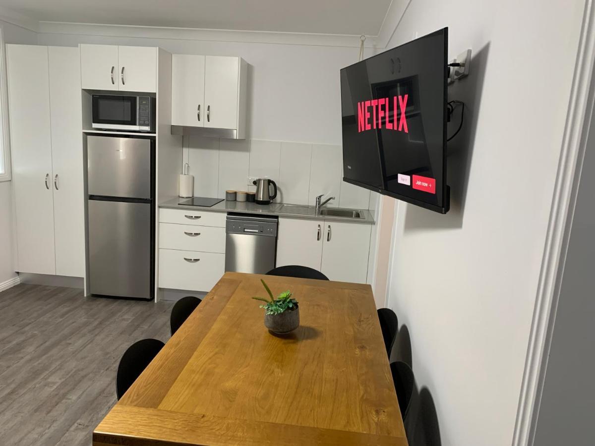 South Tamworth Motor Inn Экстерьер фото