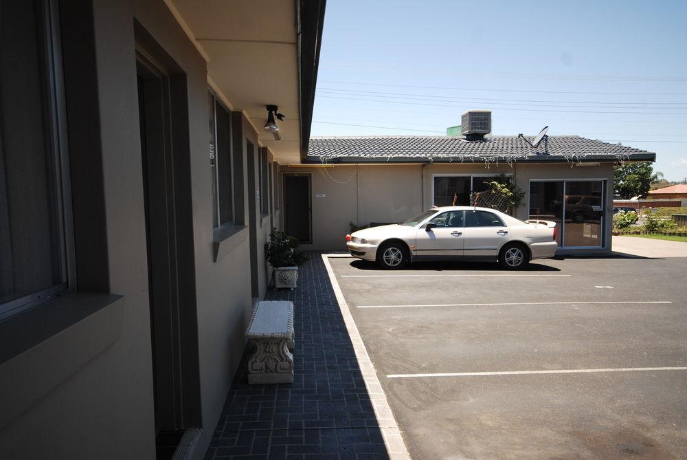 South Tamworth Motor Inn Экстерьер фото