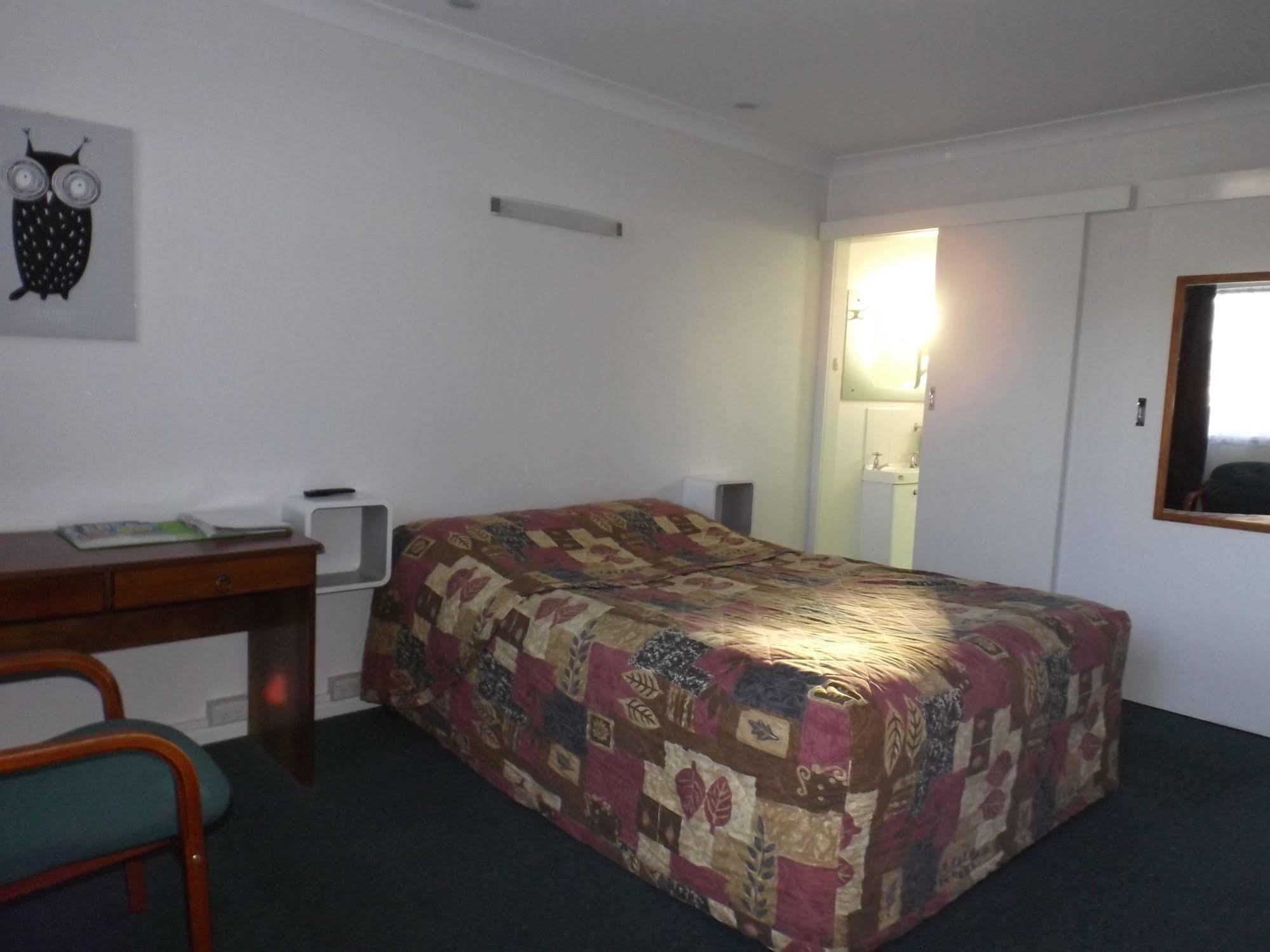 South Tamworth Motor Inn Экстерьер фото
