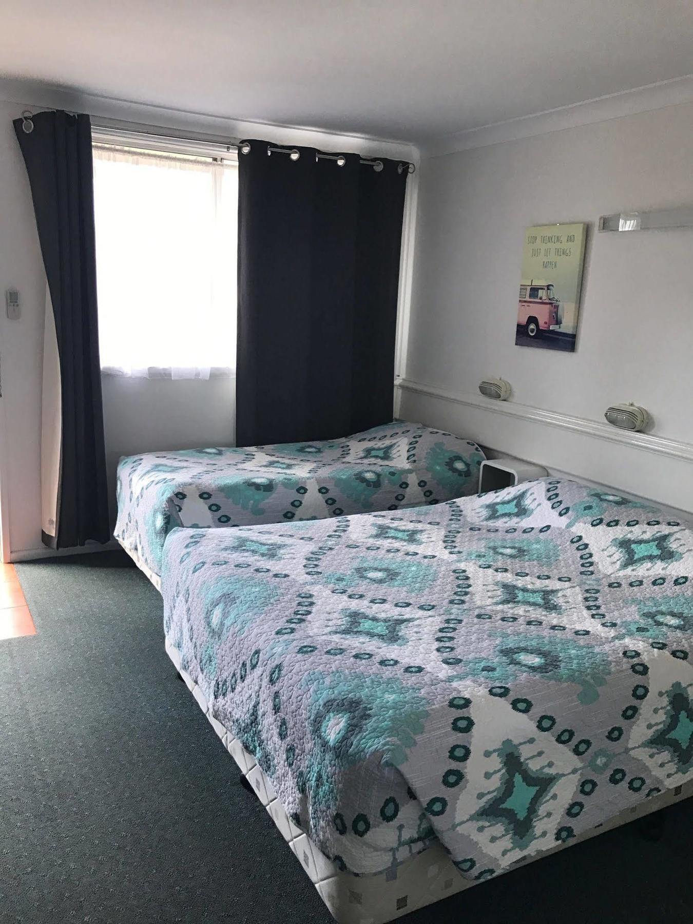 South Tamworth Motor Inn Экстерьер фото